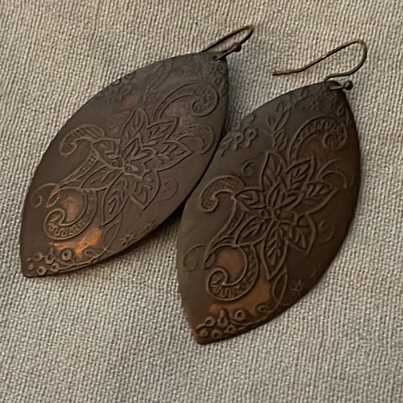 #303- Metal Earrings copper - Picture 2 of 3